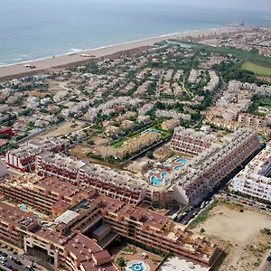 Marina Rey 2*, Vera España
