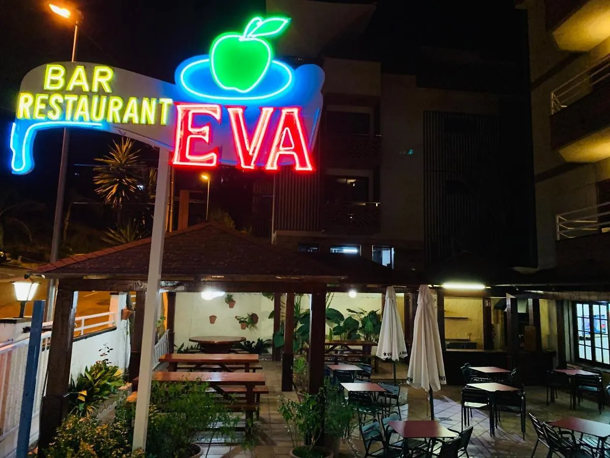Daire Eva Aparthotel Lloret de Mar