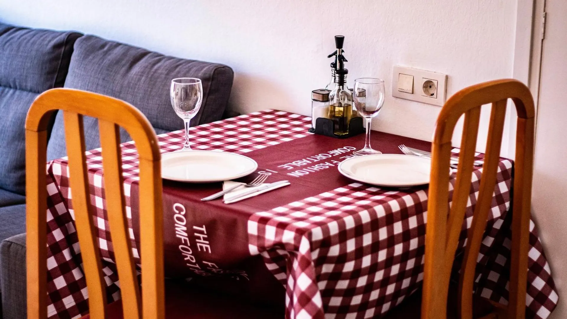 Eva Aparthotel Lloret de Mar 0*,  İspanya