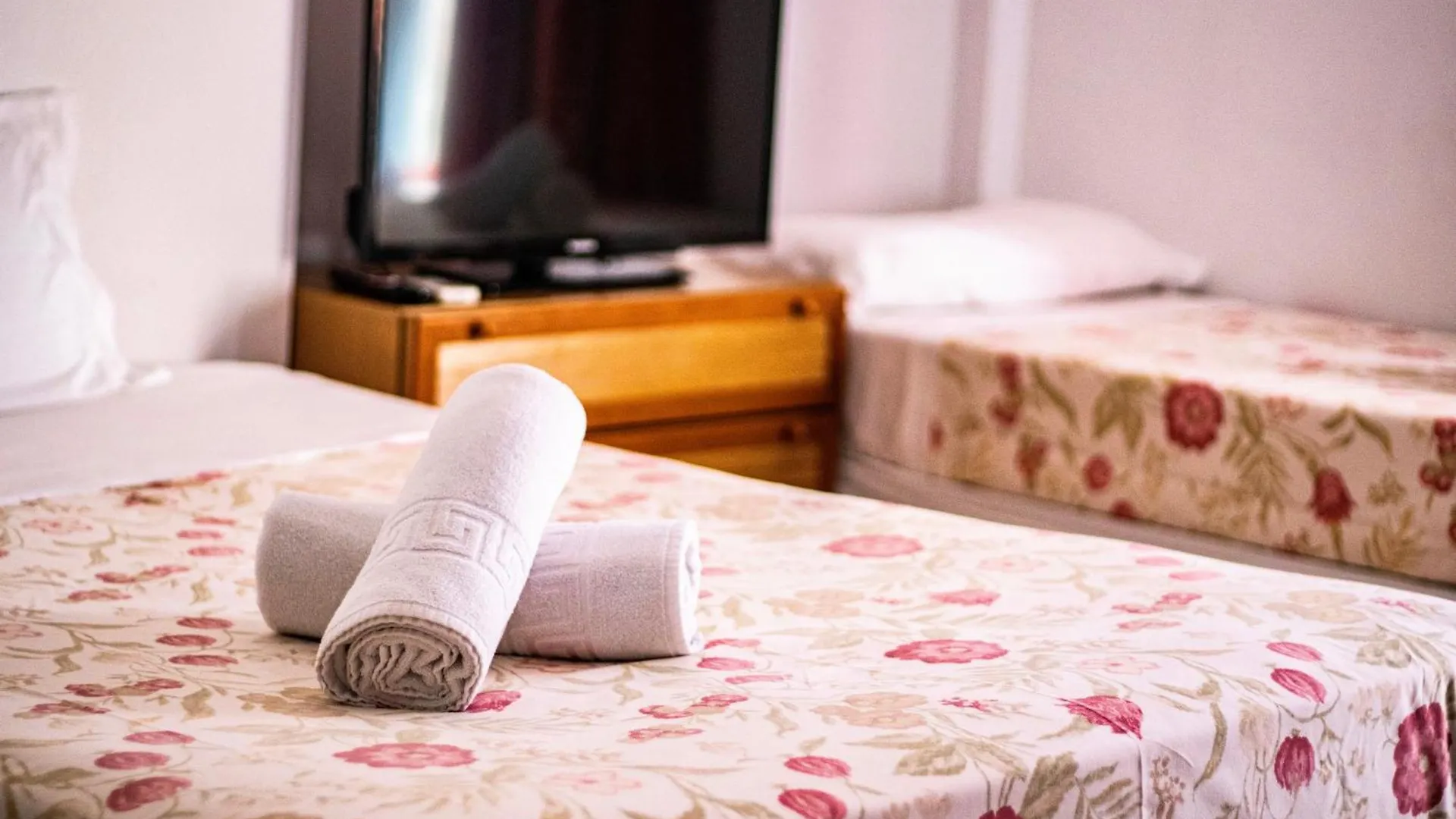 Daire Eva Aparthotel Lloret de Mar