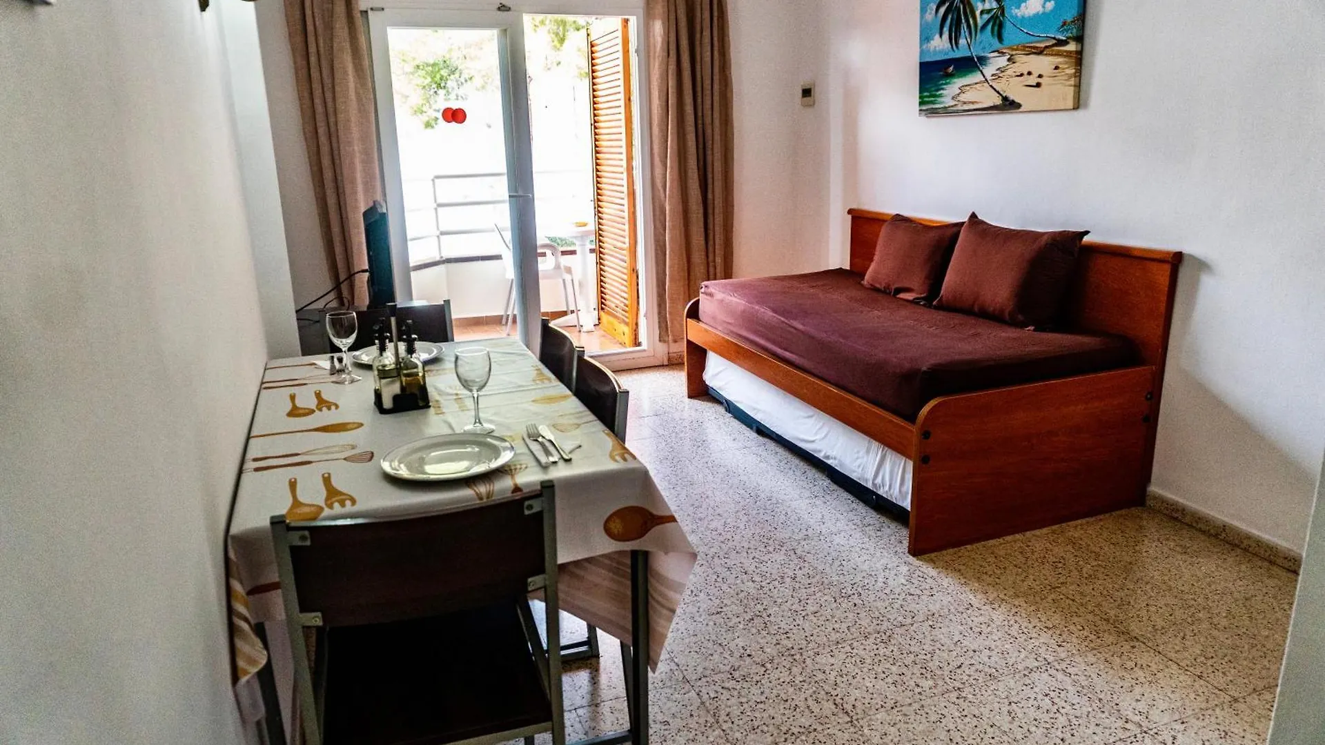 Eva Aparthotel Lloret de Mar 0*,  İspanya